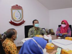 Sekda Kota Makassar Bersama Kadis PPPA Hadiri Anugerah KPAI 2021