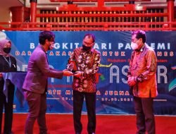 Program Makassar Recover Antarkan Wali Kota Danny Raih Kepala Daerah Inovatif