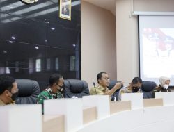 Bersama Forkopimda, Wali Kota Danny Canangkan Program Vaksinasi Massal 100 RT 100 Persen Setiap Hari