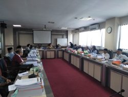 Peternak Ayam Mengadu ke Dewan, Syahar: Kita Carikan Solusi