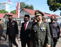 Hadiri Prosesi HUT TNI ke 76, Danny : TNI Garda Terdepan Melawan Covid 19