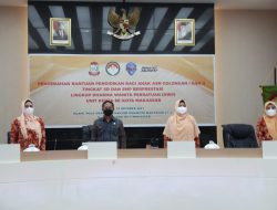 DWP Kota Makassar, Serahkan Bantuan Pendidikan Anak ASN Berprestasi