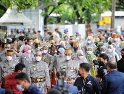 Peringatan HUT 414, Mengenakan Pakaian Adat SKPD Makassar Sambut Tamu Kehormatan