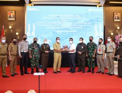 Danny Serahkan SK Penetapan Lokasi MNP ke Pelindo