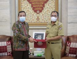Bupati Rembang Timba Ilmu Tingkatkan PAD Daerahnya Di Pemkot Makassar