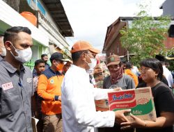 Wali Kota Danny Tinjau Lokasi Korban Angin Puting Beliung Kelurahan Maccini Parang