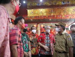 Pastikan Ibadah Tahun Baru Imlek Berjalan Lancar, Danny Bersama Forkopimda Kunjungi  Tiga Klenteng di Kecamatan Wajo
