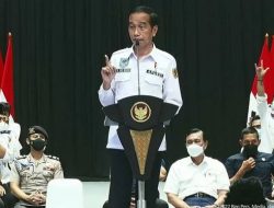 Ribuan Kepala Desa Menggaungkan Dukungan Jokowi  Tiga Periode