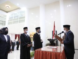 Lantik Kadis Dukcapil Makassar, Wali Kota Danny Minta Perbaikan Sistem