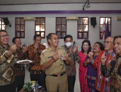 Tepis Makassar Kota Intoleran, Pendeta Sediakan Danny Buka Puasa