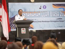 Danny Buka Musyawarah Luar Biasa Kwarcab Makassar