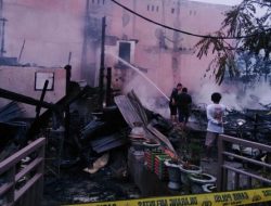 2 Rumah Kebakaran di Enrekang, Seorang Nenek Jadi Korban