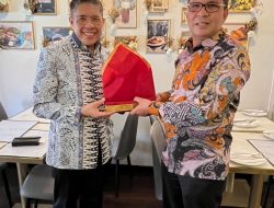 Bertemu Sahabat Lama, Danny Berbagi Cerita dengan Dua Menteri Singapura Dalam Satu Hari