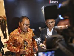 Indonesia Award 2022, Danny Pomanto Terima Penghargaan Excellent Innovation In Sustainable Blue Economy