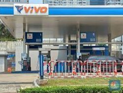 Jual BBM Baru Tandingan Pertalite, SPBU VIVO Diserbu!