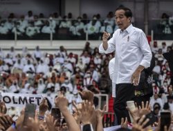 Erick Thohir Jawab Kritik soal Acara Relawan Jokowi di GBK