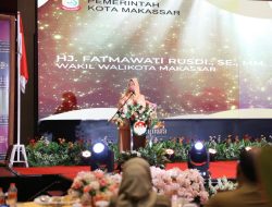 HUT ke – 23 DWP Kota Makassar, Wawali dan Ketua TP-PKK Kota Makassar Serahkan Bantuan Pendidikan