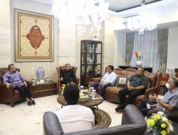 Wali Kota Danny Apresiasi Program Kampung Bersih PT. Nusantara Infrastructure di Pannampu