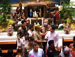 Danny Pomanto Pantau Pengamanan Misa Malam Natal di Dua Gereja