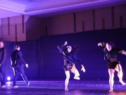 Penampilan Battery Dance Company Pukau Wali Kota Danny Pomanto