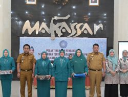 Lantik 4 Ketua TP PKK Kecamatan, Indira Yusuf Ismail Tekankan Pentingnya Komitmen dan Kolaborasi