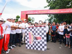 Danny Pomanto Kenang Masa KKN Saat Lepas Jalan Santai IKA UNHAS Bone