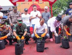 Danny Canangkan Program Satu Juta Polybag Gerakan Terus Menanam Serentak 1.096 Lorong Wisata