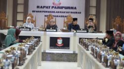 Fatmawati Rusdi Paparkan Jawaban Wali Kota Makassar Tentang Pajak Daerah dan Retribusi serta Perubahan APBD