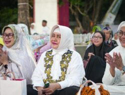 Ketua TP PKK Kota Makassar Ikuti Gerakan Sholat Subuh Berjamaah di Anjungan Pantai Losari