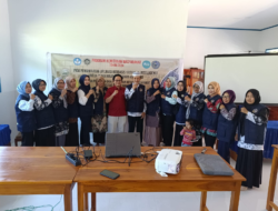 Dosen UNM Gelar Pelatihan Pemanfaatan Aplikasi Kecerdasan Buatan bagi Guru di UPT SMP Negeri 2 Kahu